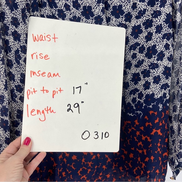 Tory Burch Silk Blouse Floral Print Keyhole Womens Size 2 |O310 - Picture 6 of 6